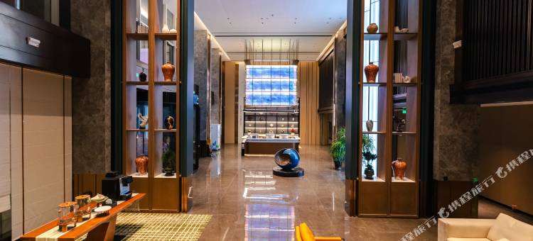 乔治莫兰迪酒店(青岛红岛高新区店)图片