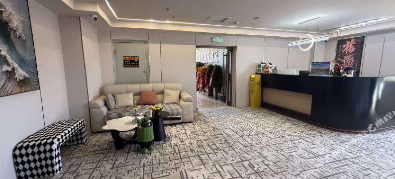 花栀韵智能酒店(金川工业大学店)图片