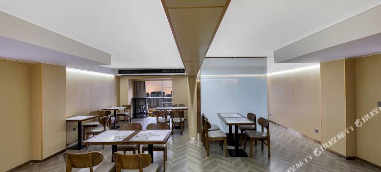 子欢酒店(威远万达广场店)图片