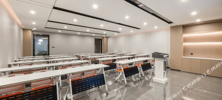 漫悦东方酒店(都安县人民政府店)图片