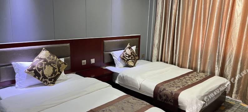 吉木乃鸿雅大酒店图片