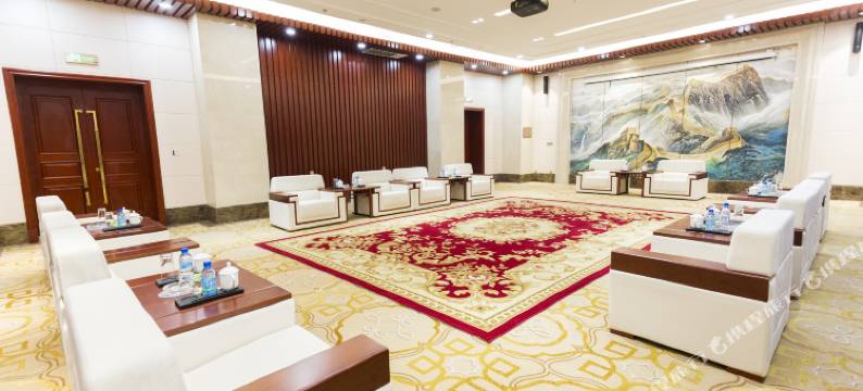 圣林花园国际酒店图片