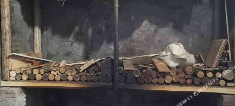 通城黄袍山户外基地图片