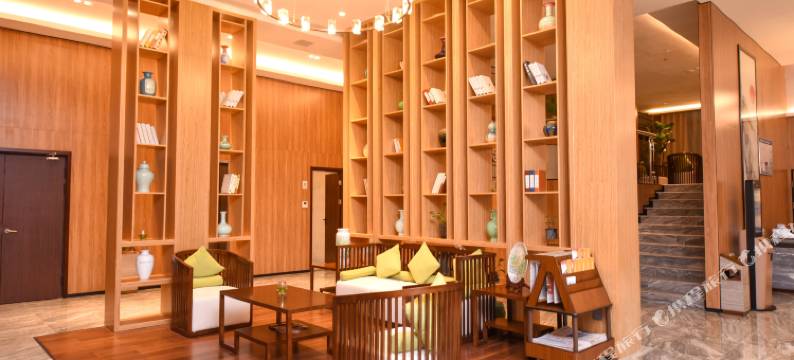 拾山听溪酒店图片