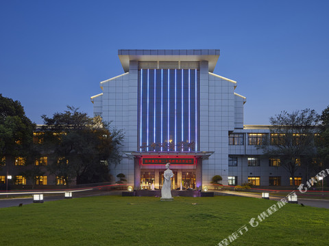 扬州瘦西湖二十四桥酒店