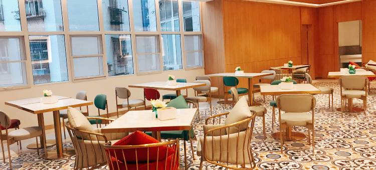 锦江之星品尚(南充五星花园中心医院店)图片