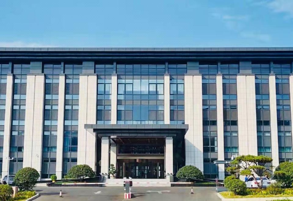 济南钢都宾馆外景图