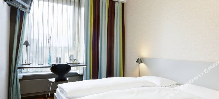 索列尔阿多尔酒店(Hotel Ador)图片