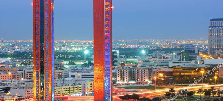 布尔迪拜瑞享酒店和公寓式酒店(Mövenpick Hotel & Apartments Bur Dubai)图片