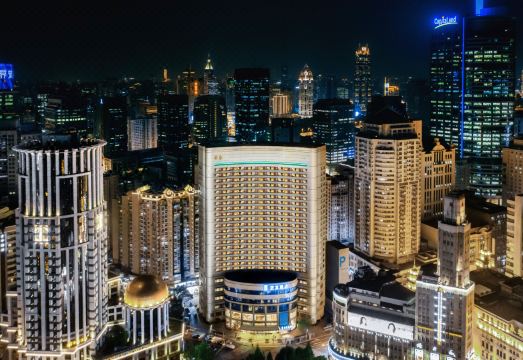 上海艺龙酒店外景图