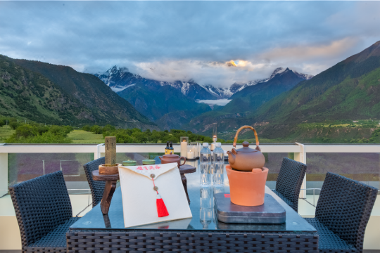 米林桃花韵酒店