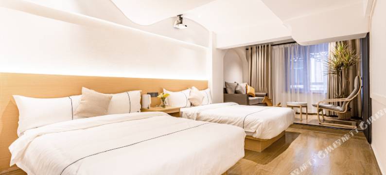 壹宿酒店(五一广场黄兴广场地铁站店)图片