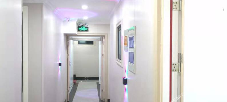 昆山欢居时尚宾馆(陆家镇启发广场店)图片