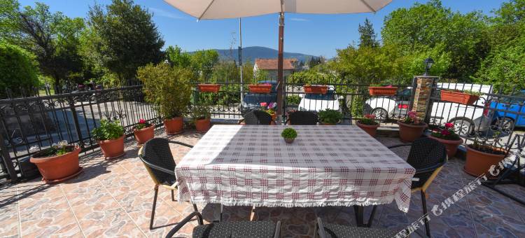 蒂瓦特D&D公寓(D&D Apartments)图片