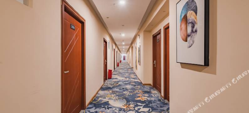 深圳翡翠假日酒店(罗湖口岸店)图片