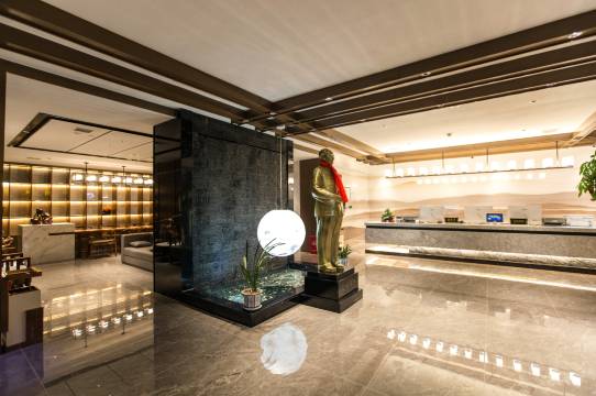 凯里雅居大酒店(大十字国贸购物中心店)