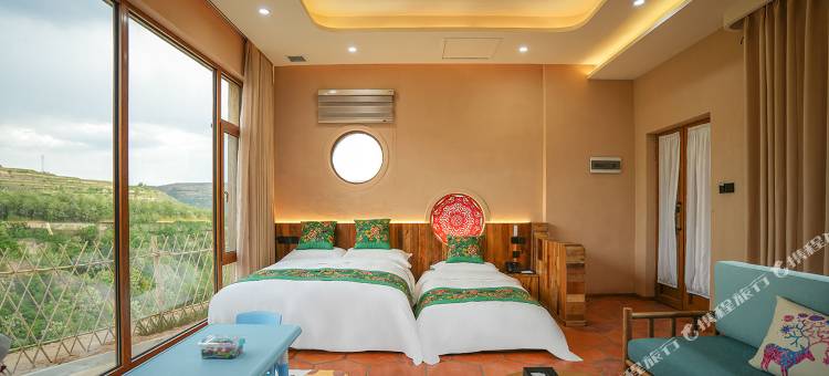 庆阳凤凰塬舍酒店图片