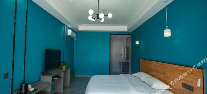 那拉提蜀留湘客栈图片