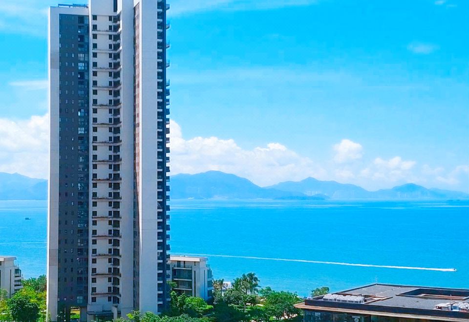  Hotel Overview