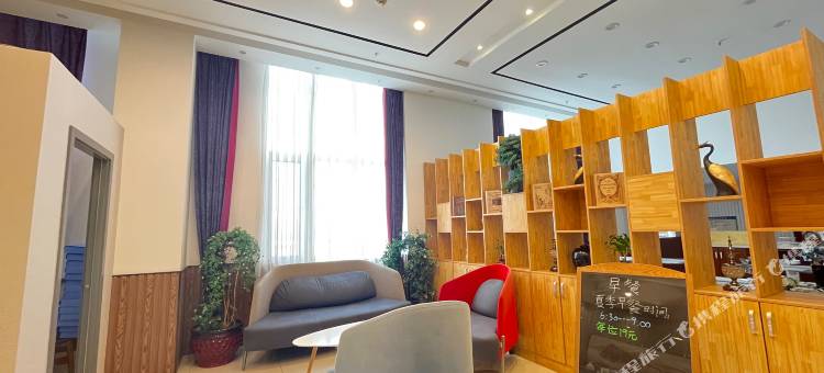 华辰酒店(沈阳华晨宝马陶瓷城店)图片