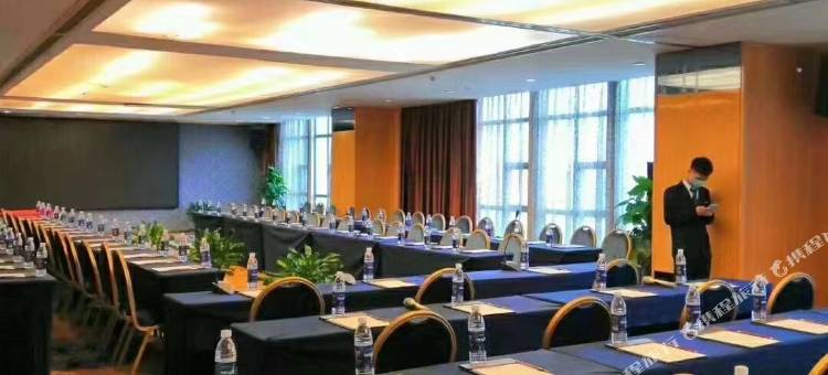 雅斯菲尔酒店(南宁东站万象城地铁站店)图片