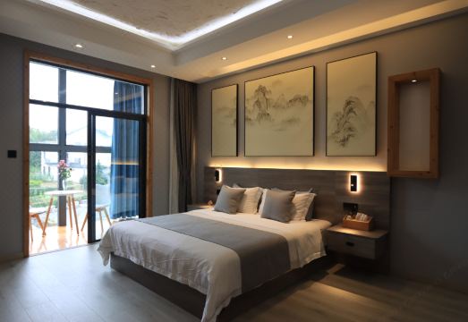 Dong yuan Art Inn Hotel Overview