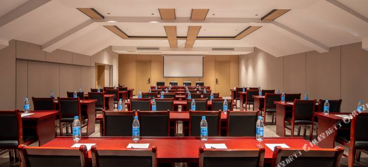 西双版纳景洪华美达安可酒店(泼水广场店)图片