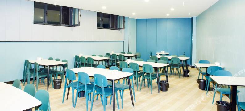 霍尔果斯四季阳光酒店图片