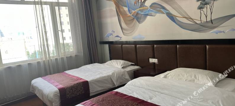 逸豪商务酒店(呼和浩特闻都建材城五里营地铁站店)图片