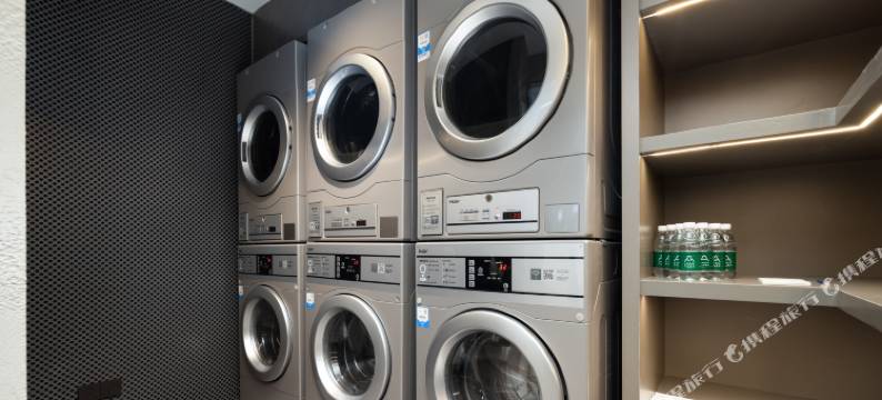 武汉汉口火车站南广场轻居酒店图片