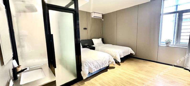 海伦丽途宾馆图片