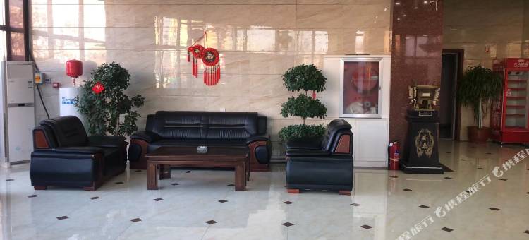 鸿福宾馆(承德隆化站店)图片