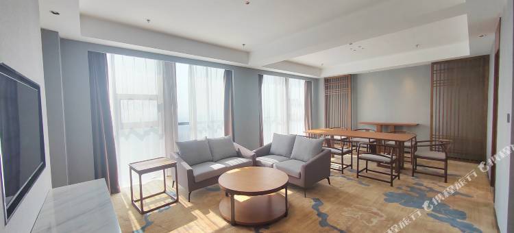 赣州凤凰酒店(章贡区方特店)图片