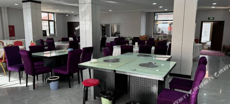 乌兰布统草原云朵宾馆图片