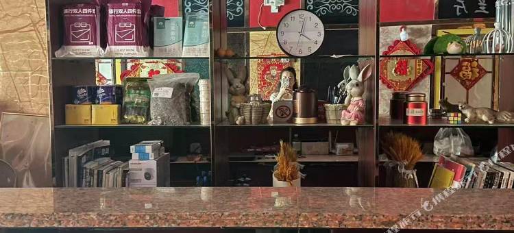 宝龙旅居驿站图片