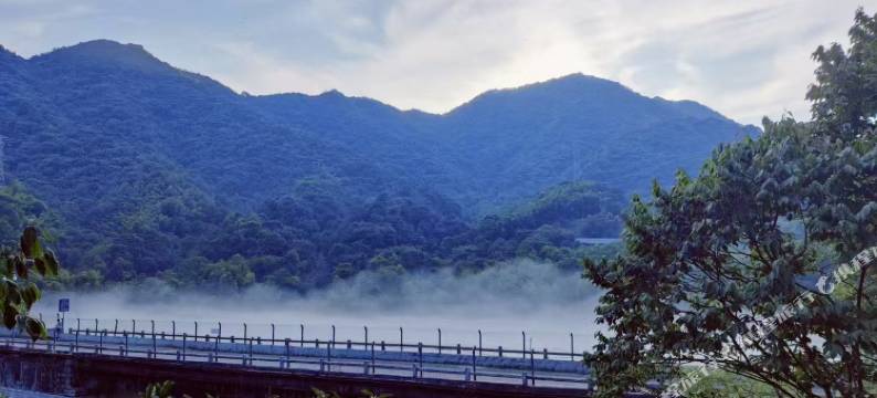 小东江雾漫民宿图片