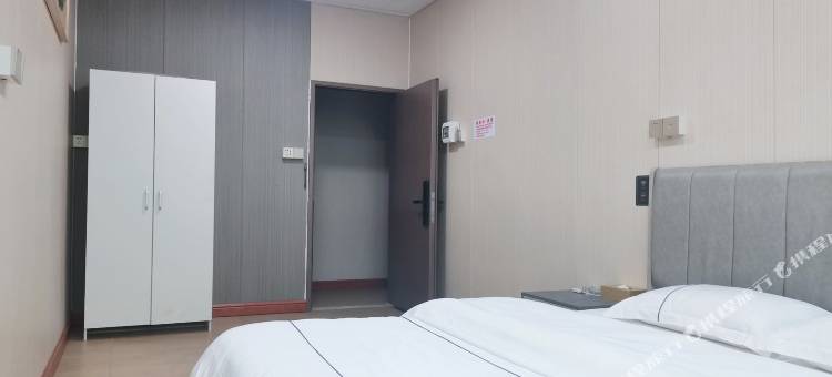 哆来咪美宿(绿岛湖地铁站店)图片