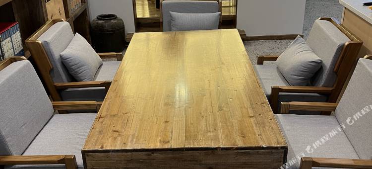 未来·家美学民宿(天门山索道站店)图片