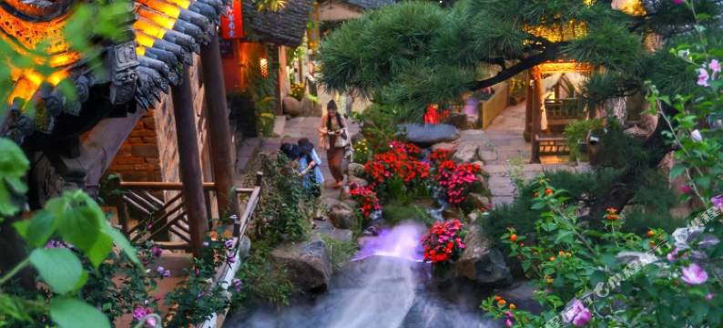 森缦居·汉服美学设计师晒秋美宿(篁岭景区店)图片