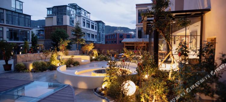 净途云幔·Homestead JT·隐奢民宿(拉萨山庄网红S弯)图片