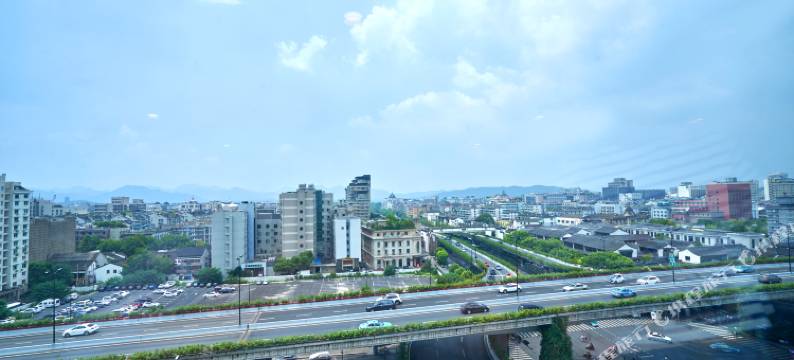 杭州夏至未至公寓图片