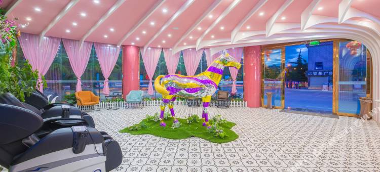 柏恋氧吧主题酒店(独克宗古城店)图片