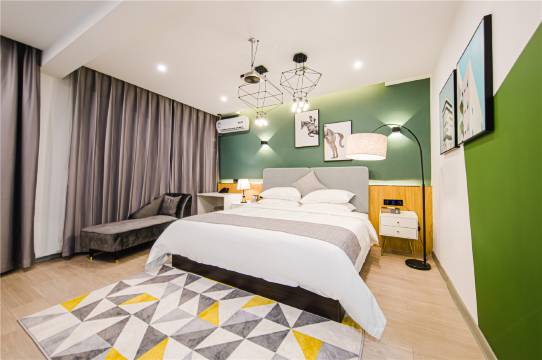 呼和浩特柏多酒店(大召广场清真大寺店)