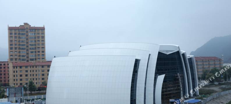 太白锦悦假日酒店图片