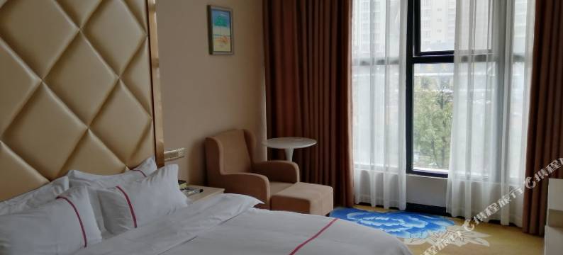 西充财富酒店图片