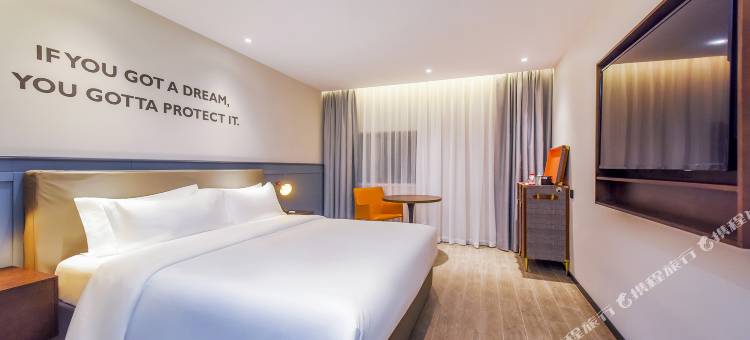 非繁城品酒店(重庆解放碑步行街洪崖洞店)图片