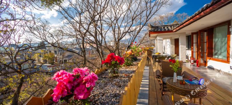 丽江龙宫假日客栈图片