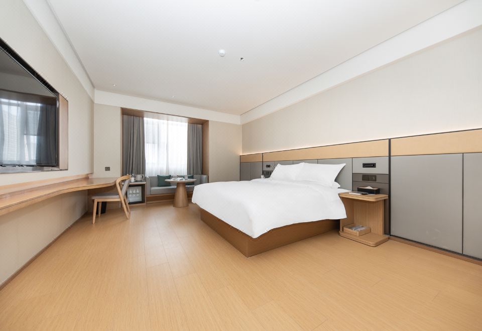  Hotel Overview