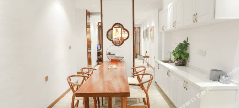 凤凰一舍花开轻奢江景民宿(凤凰古城店)图片