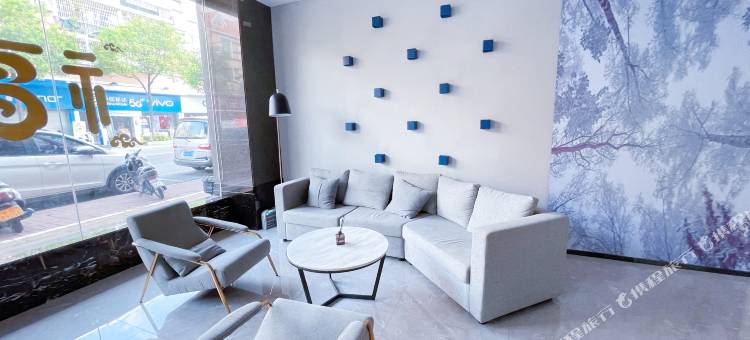 7天优品Premium(佛山勒流店)图片